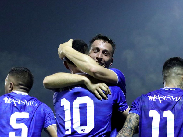 Ignacio Colombini hace el mejor gol de la primera fecha