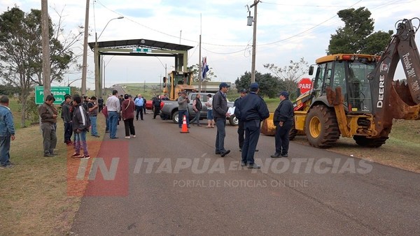 “SI LA EBY NO VA ARREGLAR EL CAMINO A ATINGUY QUE NOS DEJEN ARREGLAR A NOSOTROS”, DICE INTENDENTE.