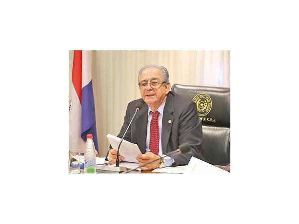 Cuestionado ex ministro de la Corte jura  para integrar el Consejo de Magistratura