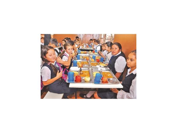 Se busca reducir costo de almuerzo escolar y llegar a más niños en CDE