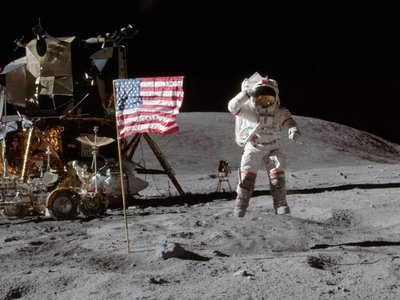 Reino Unido y EEUU colaborarán en futuras misiones lunares