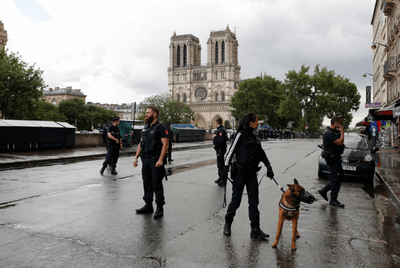 Francia aprueba el proyecto de ley para la reconstrucción de Notre Dame