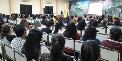 Realizán taller de oratoria en la FAFI-UNE
