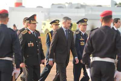 Jefe de Estado viajó a la Argentina para participar de Cumbre del Mercosur | .::PARAGUAY TV HD::.