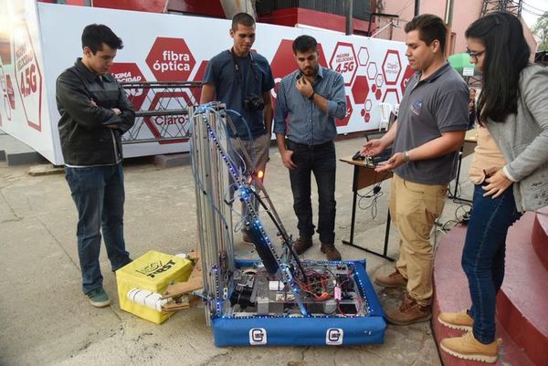 Estudiante de la UNA crea montacarga automático - Nacionales - ABC Color