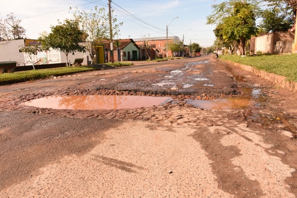 San Ignacio; festejos patronales y enormes baches - Digital Misiones