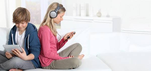 Uso excesivo de redes sociales y televisión aumenta síntomas depresivos en adolescentes, según estudio - ADN Paraguayo