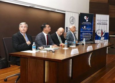 Paraguay tiene mayor libertad económica que Argentina y Brasil