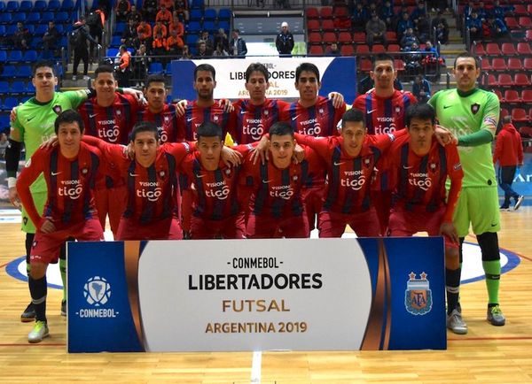 Cerro pasa con puntaje perfecto