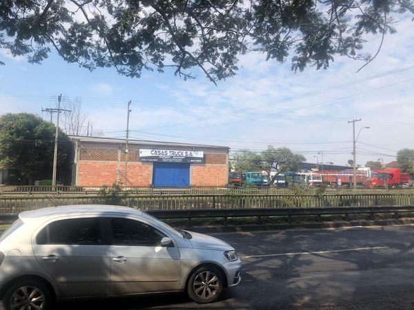 Importador terceriza servicios y por eso solo tiene 2 empleados en IPS
