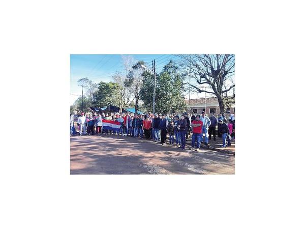 Denuncian por millonario robo a intendente de Jesús