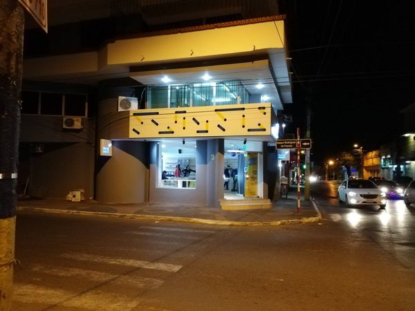 Barras de Luque roban celulares