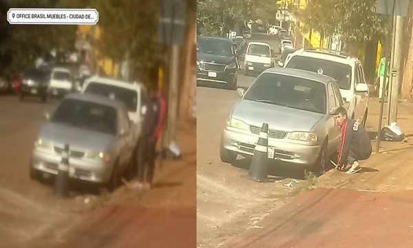 Cuidacoches copan calles del microcentro de CDE y hasta desinflan ruedas de vehículos