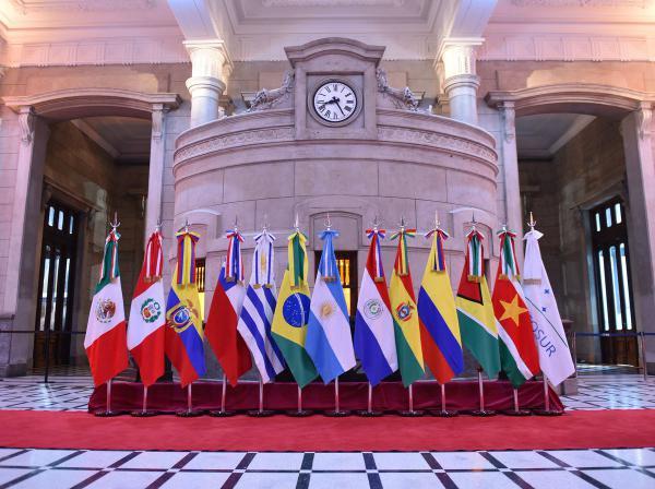 Cumbre del Mercosur reúne hoy a los jefes de Estado en Santa fe