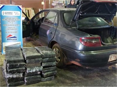 Incautan 200 kilos de marihuana en el Puente de la Amistad