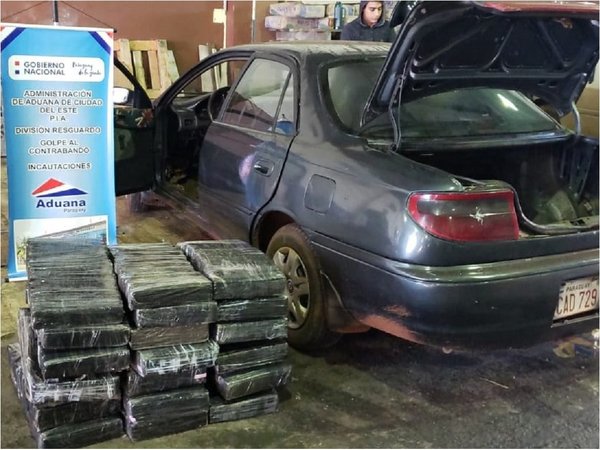 Incautan 200 kilos de marihuana en el Puente de la Amistad