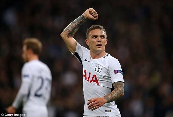 HOY / El Atlético ficha al inglés Trippier por tres temporadas