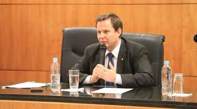 Ministro de la Corte alega que será imposible publicitar todas las sesiones