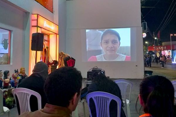 Cortos del cineasta paraguayo ganador de Festival Oberá de Argentina, en la Expo