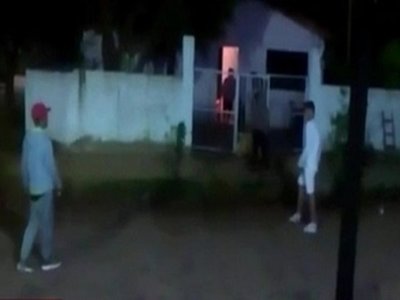 Batalla campal entre adictos dejó dos heridos