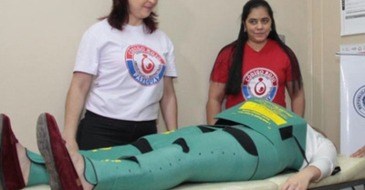 Se entregaron  50 trajes que  evitan muerte