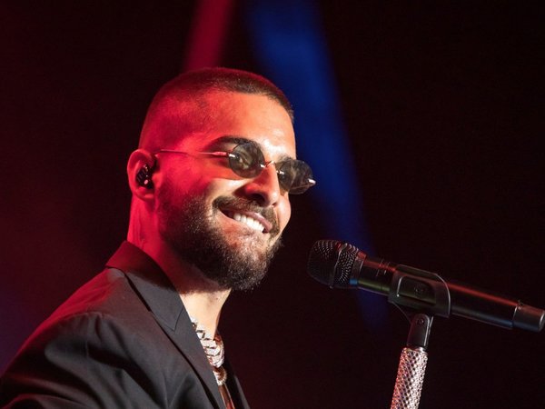 Maluma negocia para actuar en película con Jennifer López