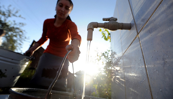 Proyectan beneficiar a unas 15.000 personas con agua potable y saneamiento básico | .::Agencia IP::.