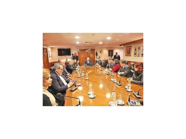 Jueces harán audiencias a la tarde para realizar revisiones