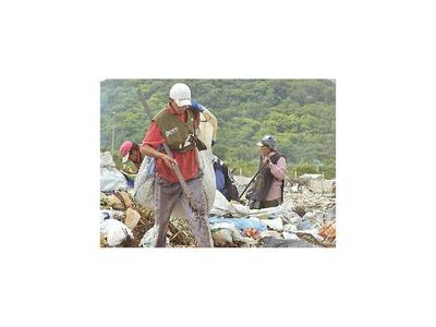 Insisten en ley que permite importar  materia reciclable