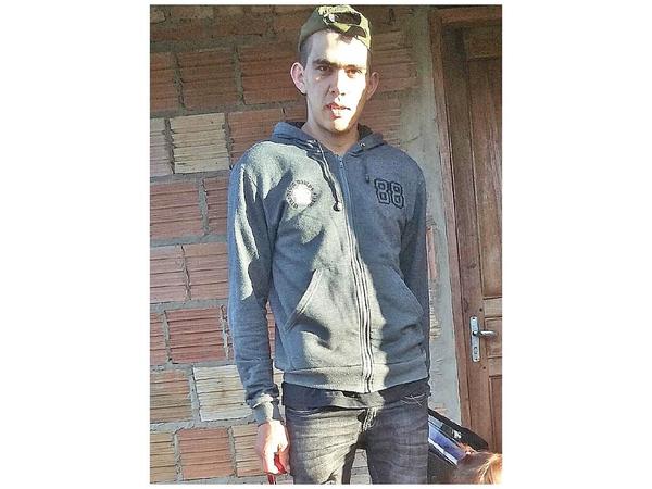 Mujer afirma que su hijo fue raptado por agentes de FTC