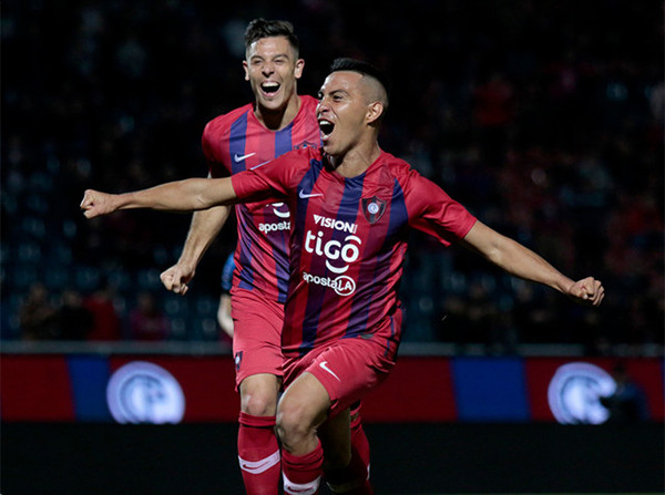 Cerro Porteño goleó a su vecino