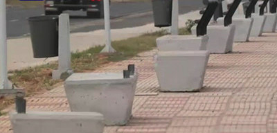 Los bancos sin respalderos en Costanera no fueron robados | Noticias Paraguay