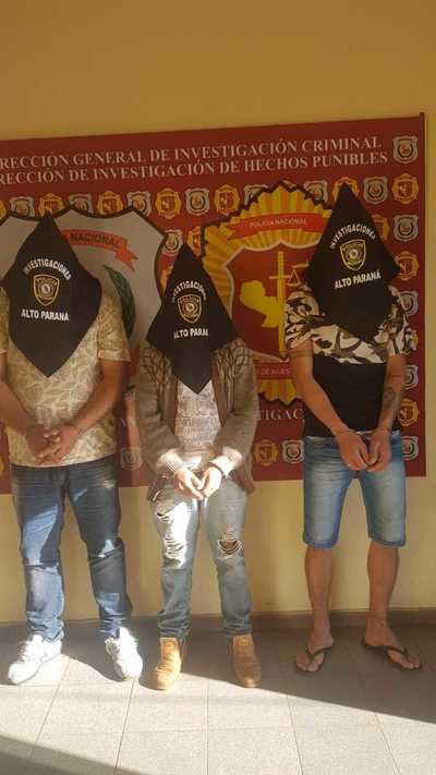 Detienen a delincuentes que planeaban asaltar una playa de vehículos