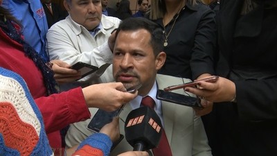 Ulises Quintana defiende decisión de jueza que le permite litigar en libertad
