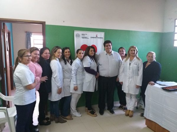 Inauguran mejoras en el Puesto de Salud de Barcequillo | San Lorenzo Py