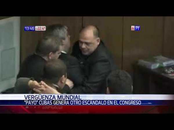 Vergüenza: Payo se toma a golpes con Riera