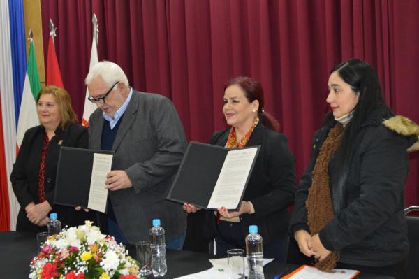 La SFP y la Gobernación de Itapúa acuerdan fortalecer la gestión y el desarrollo de las personas