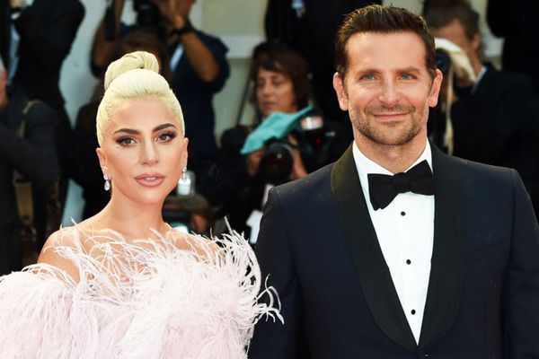 Lady Gaga y Bradley Cooper estarían viviendo juntos