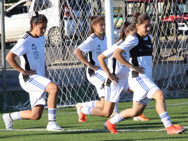 La Albirroja femenina apunta a los Panamericanos