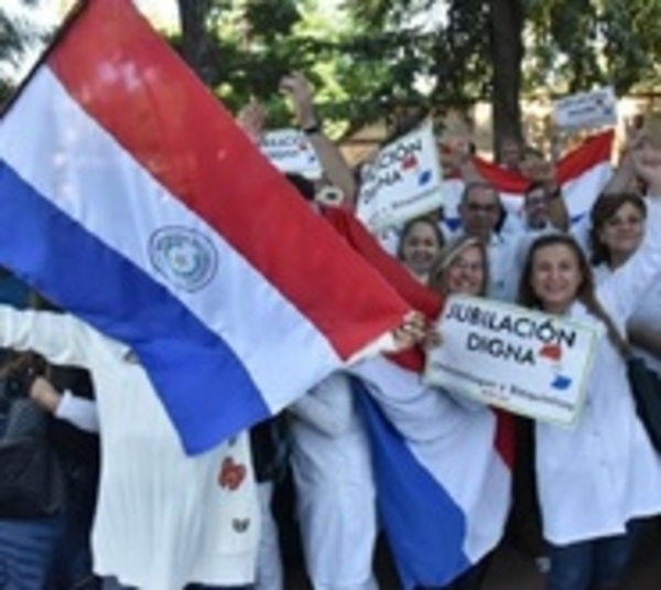 Congreso rechaza veto de jubilación para odontólogos y bioquímicos - Paraguay.com