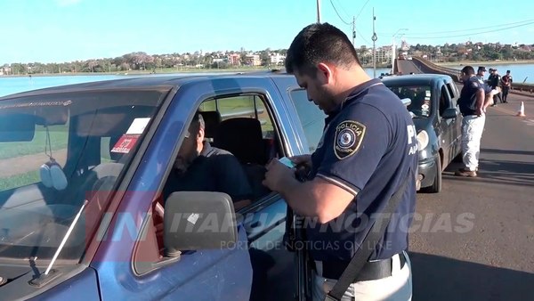 AUMENTAN LOS CONTROLES CERROJOS DE LA POLICÍA EN ITAPÚA.