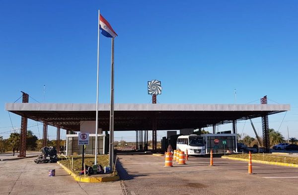 Paso fronterizo Ayolas-Ituzaingó se pospone para el 23 de agosto