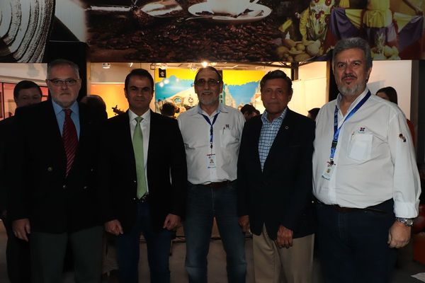 Fiesta colombiana en la Expo 2019