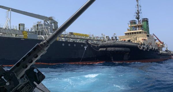 Irán afirma haberse apoderado de un petrolero extranjero