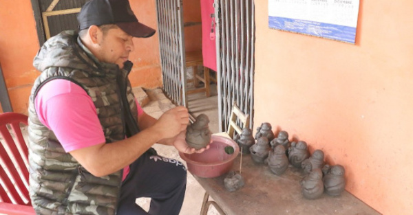 “A través del barro siento su presencia”