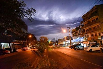 Prevén tiempo inestable y con lluvias para este viernes  - Nacionales - ABC Color