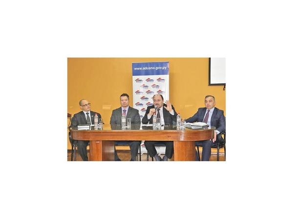 Auditoría externa ante sospechas de manejo desprolijo de pólizas