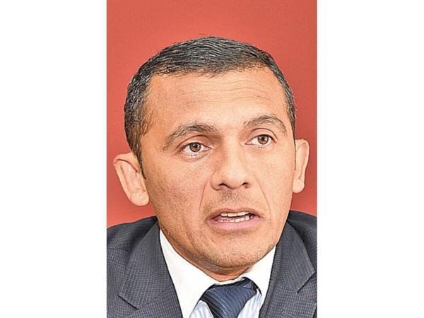 Imputan a ex chofer de Blas Llano por supuesta estafa