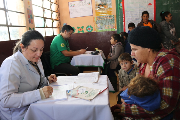 Tesãi rompe esquemas y acerca salud gratuita a los barrios más carenciados