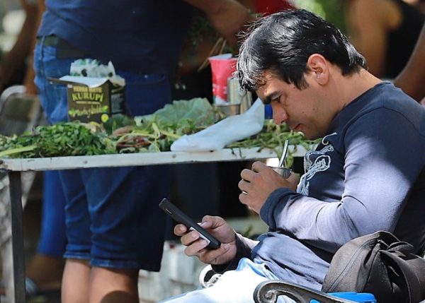Casi el 100 porciento de los paraguayos usa WhatsApp